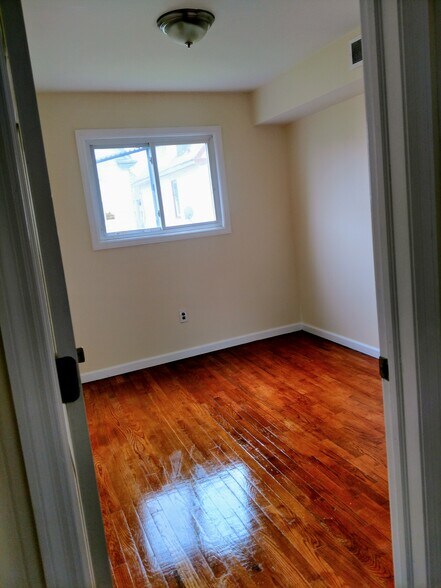 Bedroom 3 - 13 Skyline Dr