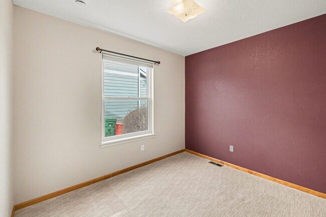 Building Photo - 2250 Marshfield Ln