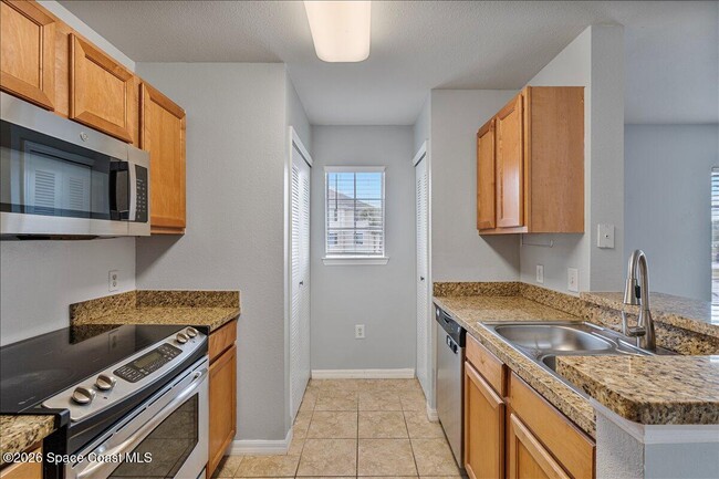 Building Photo - 3542 D'Avinci Way