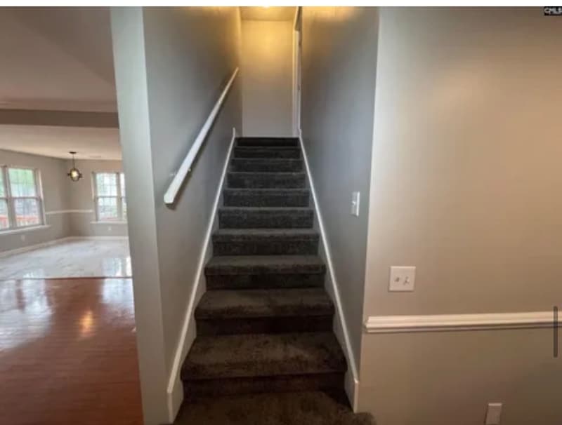 Building Photo - 404 Waterville Dr