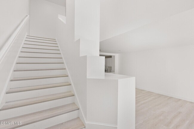 Building Photo - 4220 Lost Hills Rd