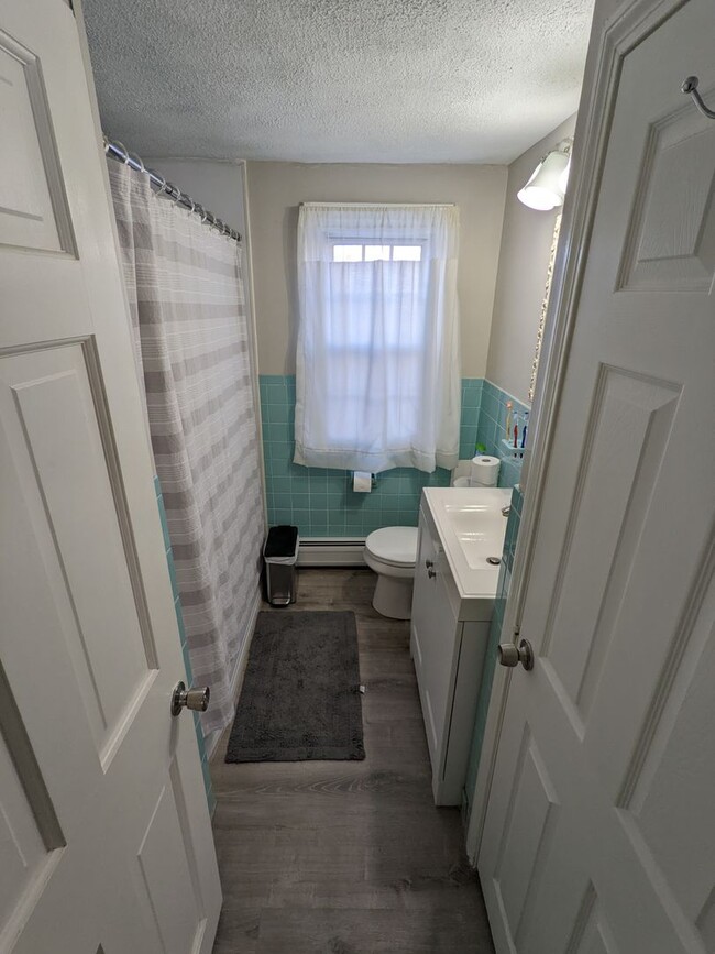 Building Photo - House for Rent - Sixteen Acres