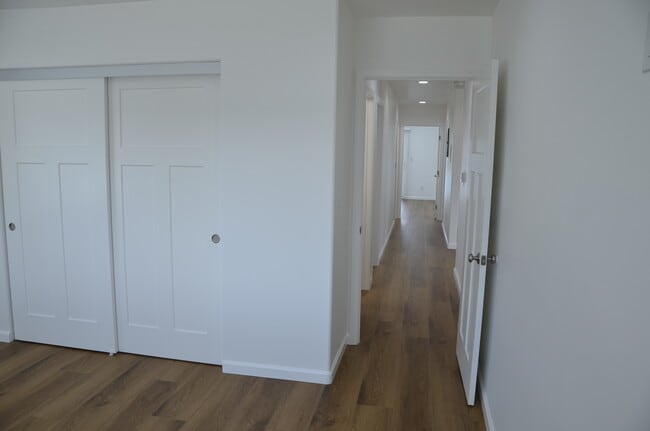 Building Photo - 3605 W 181st St