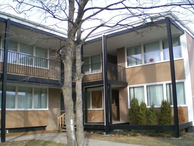 Primary Photo - Westfield Apartments