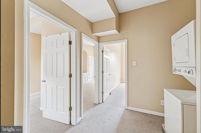 Building Photo - 1503 N 17th St