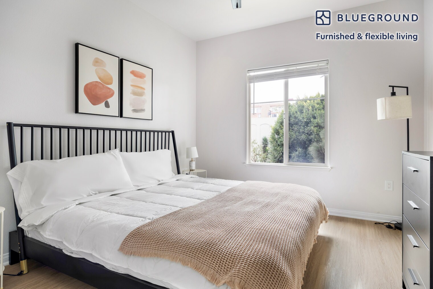 Building Photo - 8700 Pershing Dr