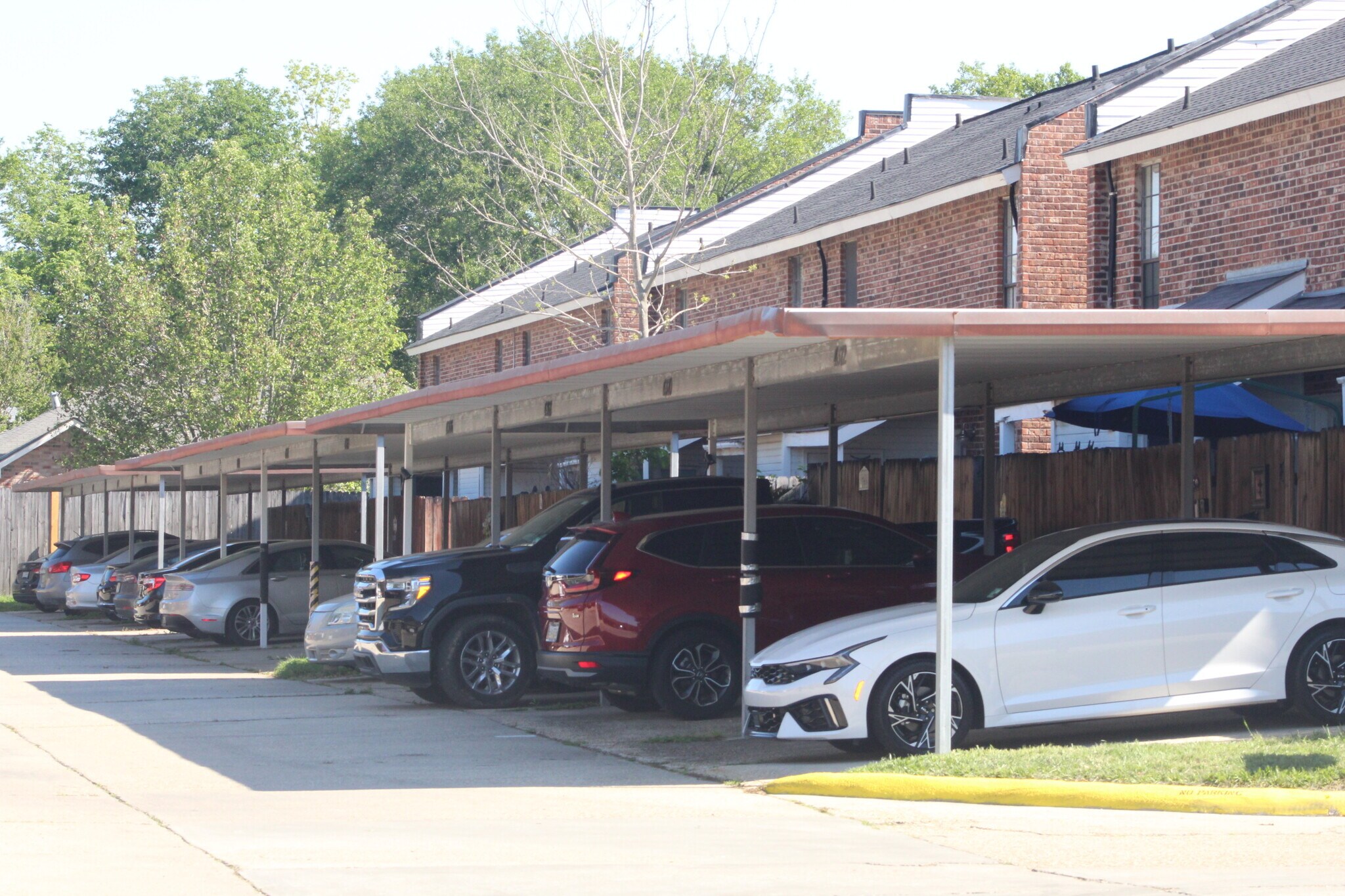 Building Photo - 4352 Stumberg Ln