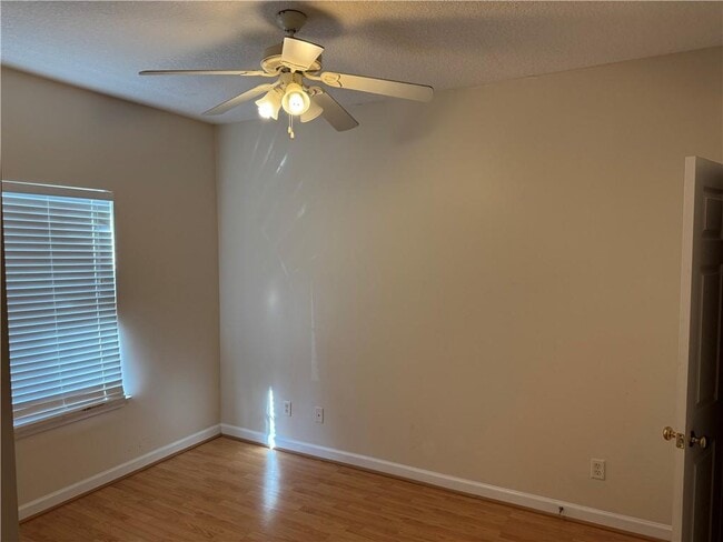 Building Photo - 360 Moss Creek Ln