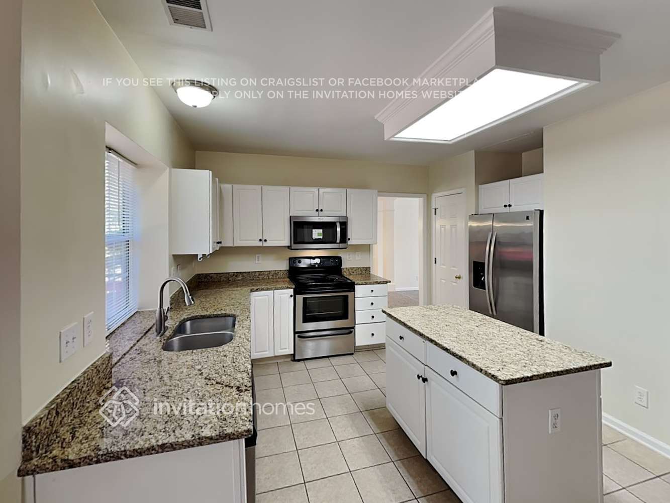 Building Photo - 11328 Longhedge Ln