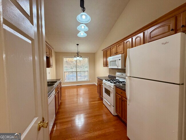 Building Photo - 604 Victorian Cir