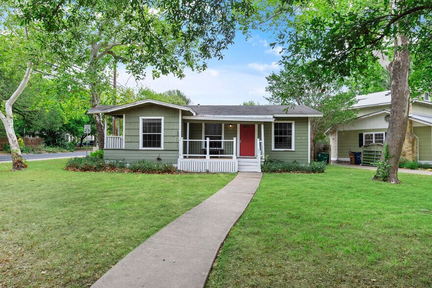 Building Photo - 4501 Banister Ln