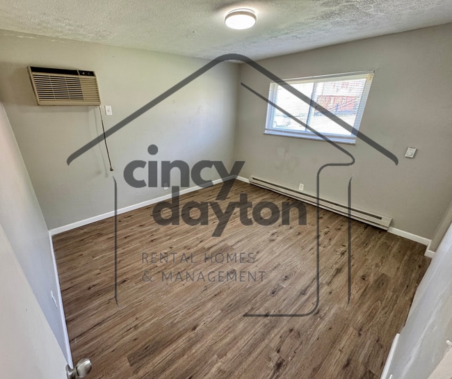 Building Photo - 6118 Stover Ave