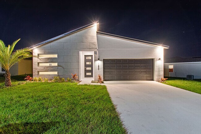 Building Photo - 186 Sweet Pea Ct