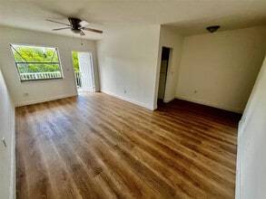 Building Photo - 747 NE 83rd Terrace