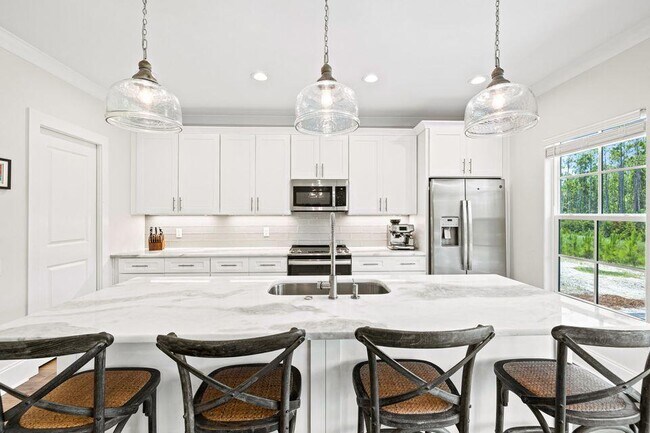 Building Photo - 25 Sugar Sands Dr