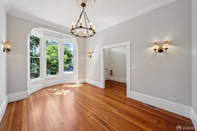 Building Photo - 2250 Webster St