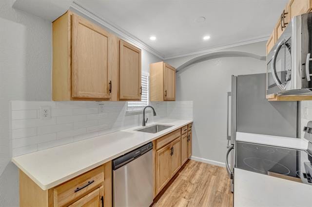 Building Photo - 925 S Brighton Ave