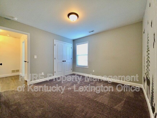 Building Photo - 106 John Davis Dr