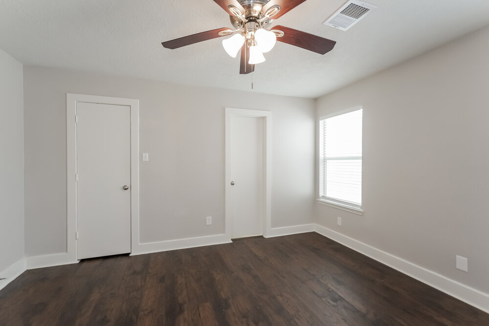 Building Photo - 15819 E Park Ct