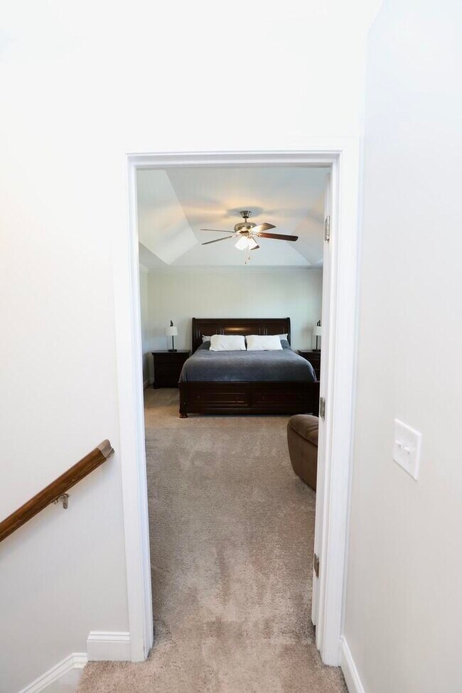 Building Photo - 545 Curlew Cir