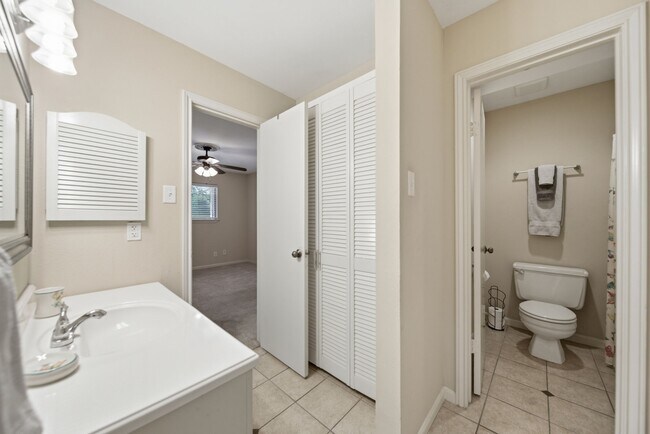 Building Photo - 15575 Marina Dr