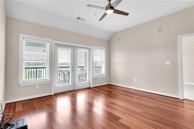 Building Photo - 870 Inman Vlg Pkwy NE