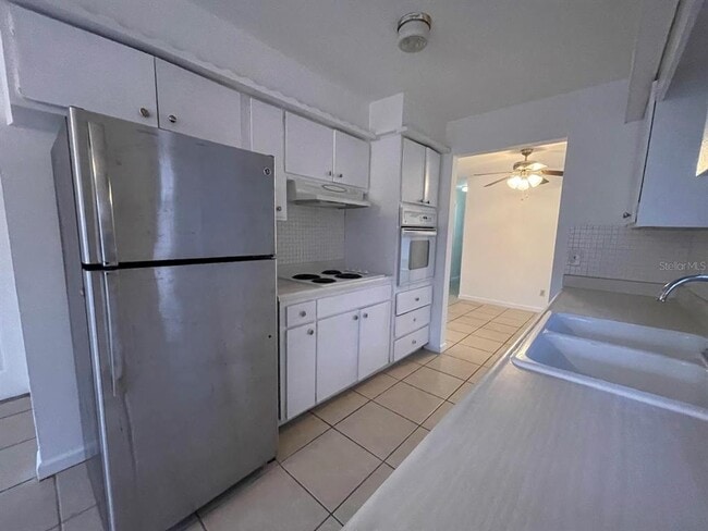 Building Photo - 471 Keene Park Dr E