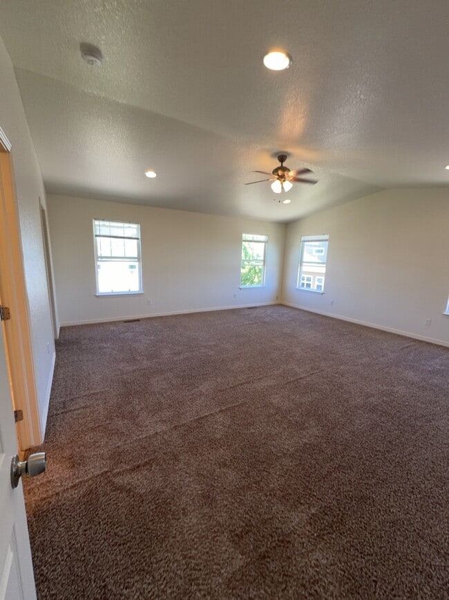 Building Photo - 6628 Watusi Rd