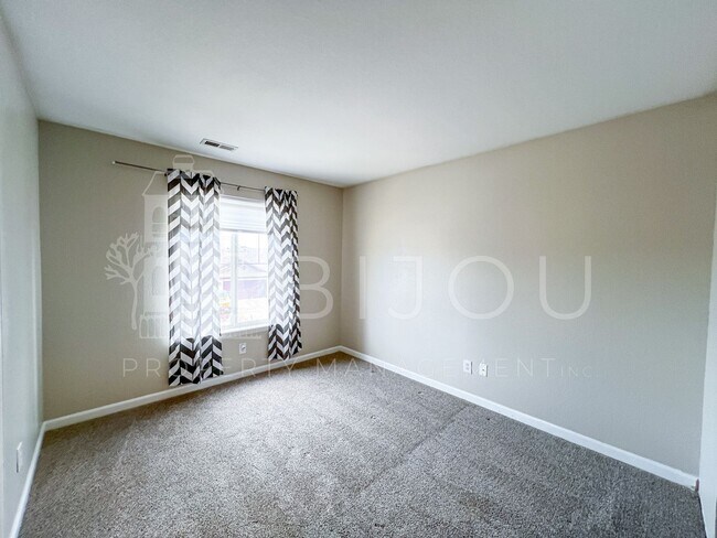Building Photo - Fountain/Fort Carson Home