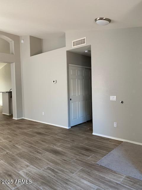 Building Photo - 1373 W Kesler Ln