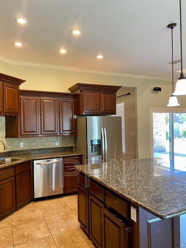 Building Photo - 5602 Wild Laurel