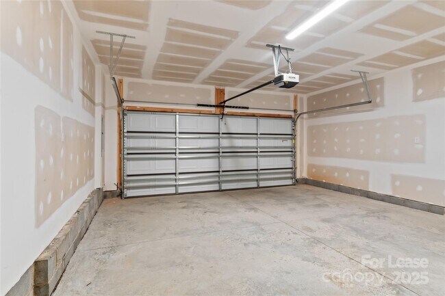 Building Photo - 240 Gilead Rd