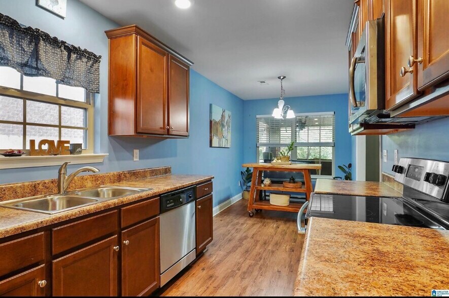 Building Photo - 148 Hidden Trace Ct