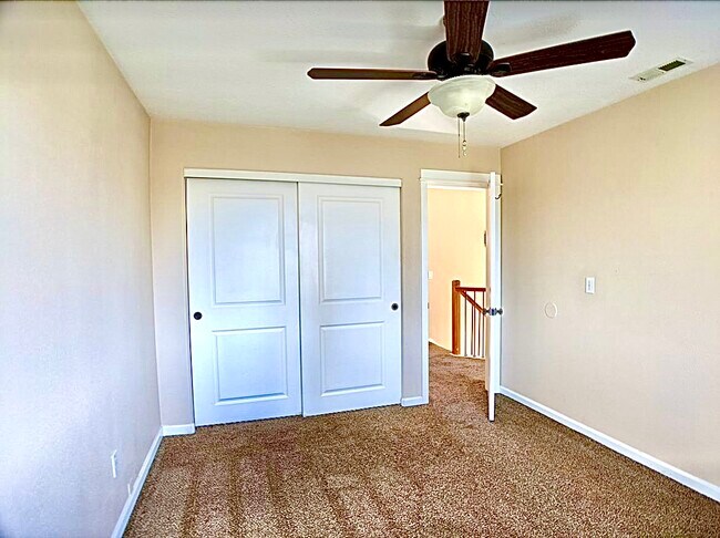 Building Photo - 8010 SE Henry St