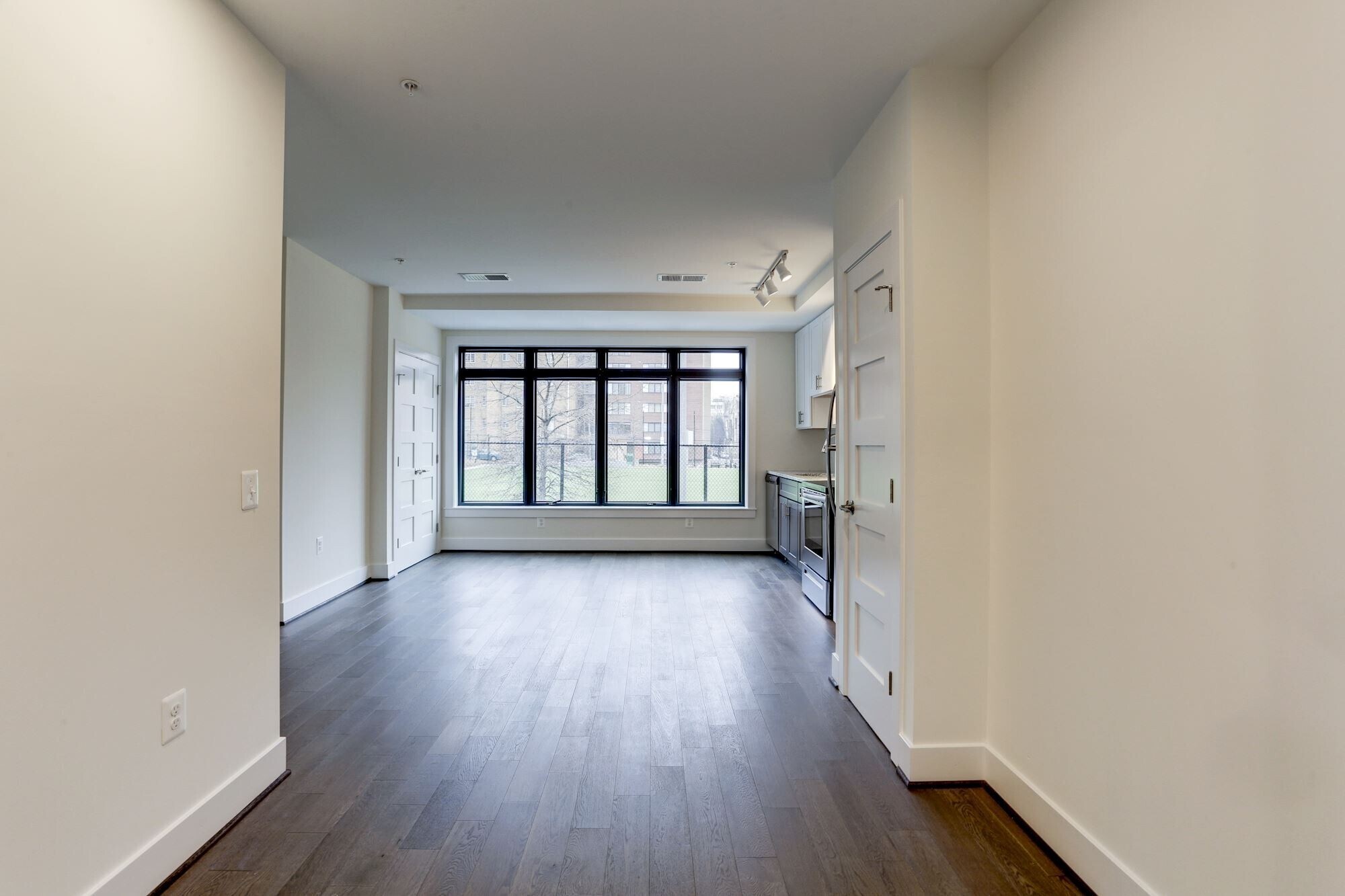 Building Photo - 1521 17th St NW