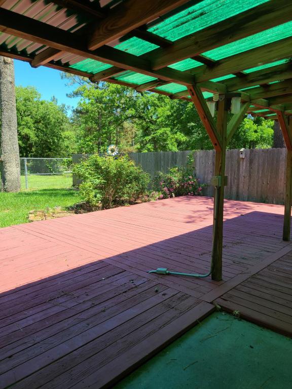 Building Photo - 25110 Firewood Ln