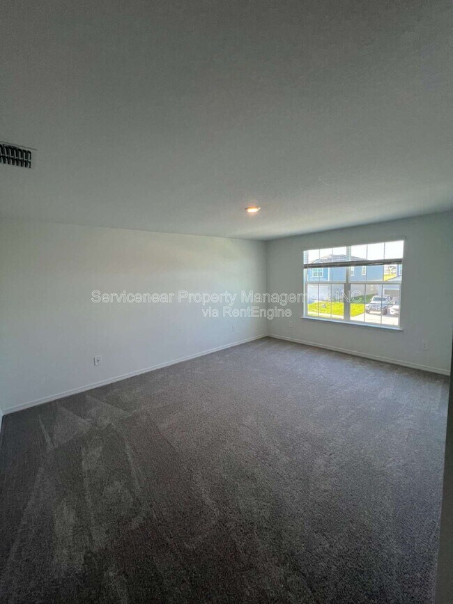 Building Photo - 13088 Empress Jewel