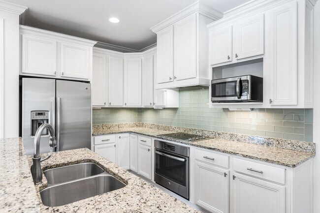 Building Photo - 143 Christian Dr