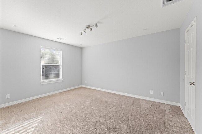 Building Photo - 3618 Bluebonnet Trace Dr
