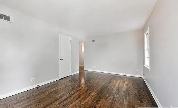 Building Photo - 441 N 39th St