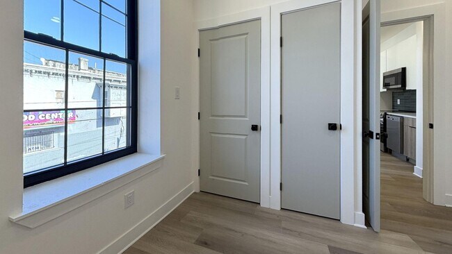 Building Photo - 1720 N 24th St