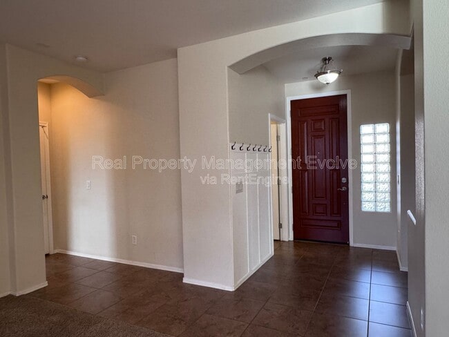 Building Photo - 13601 W Verde Ln