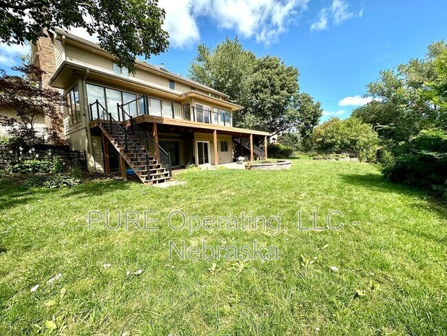 Building Photo - 3447 S 161st Cir