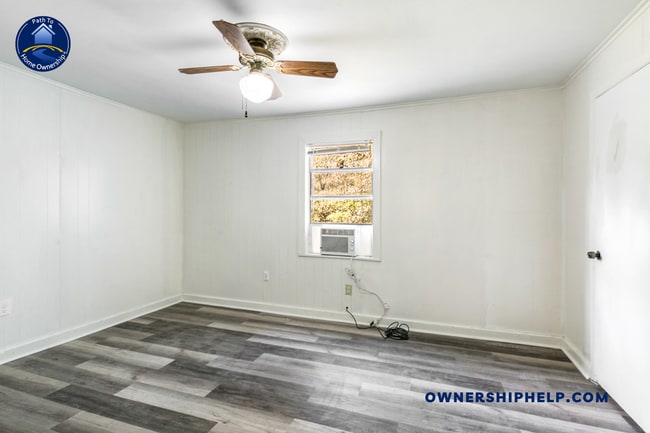 Building Photo - 72071 Rose Ave