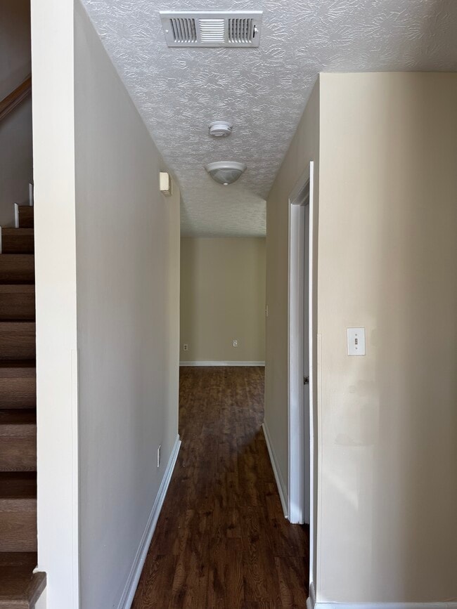 Building Photo - 257 N Court St