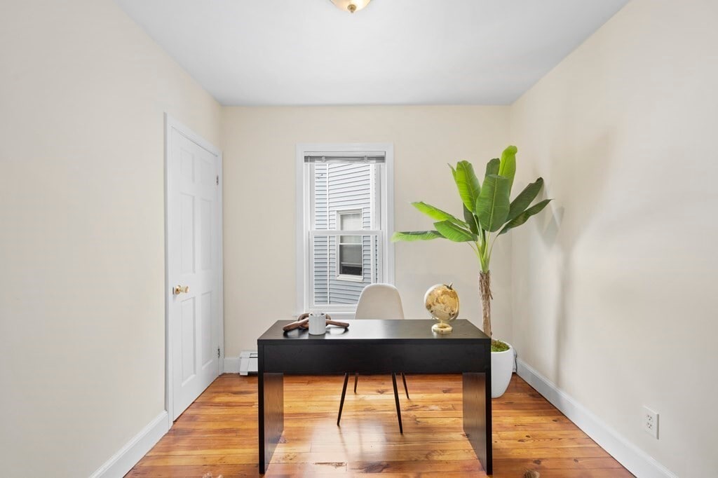 Building Photo - 25 Speridakis Ter