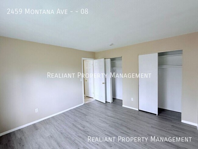 Building Photo - 2459 Montana Ave