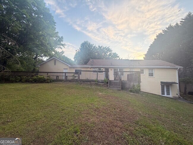 Building Photo - 981 Woodward Park Dr