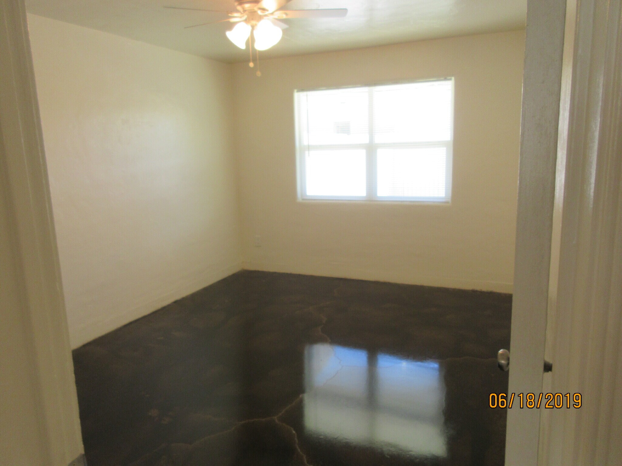 Building Photo - 223 W Turney Ave