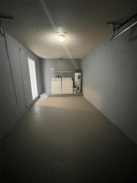 Building Photo - 8969 NW 38th Dr